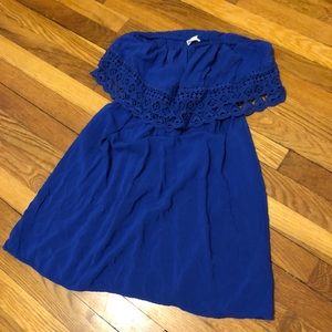 Blue strapless dress